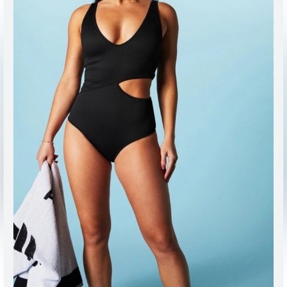 Fabletics One Piece black Swimsuit bathing suit Asymmetrical Cutout medium new - Picture 10 of 12